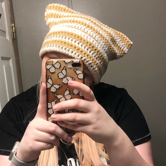 Tan and White Crochet Cat Ear Beanie - Picture 3 of 4